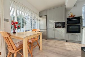 Kitchen- click for photo gallery